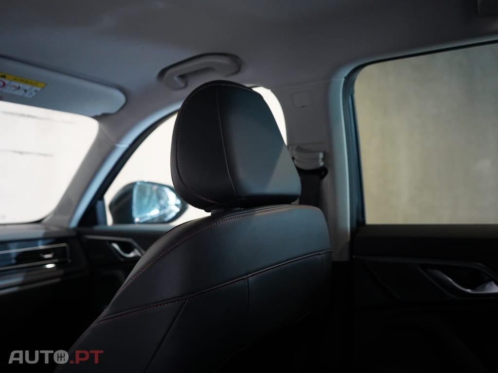 MG HS 1.5 T-GDI Plug In Hybrid Luxury