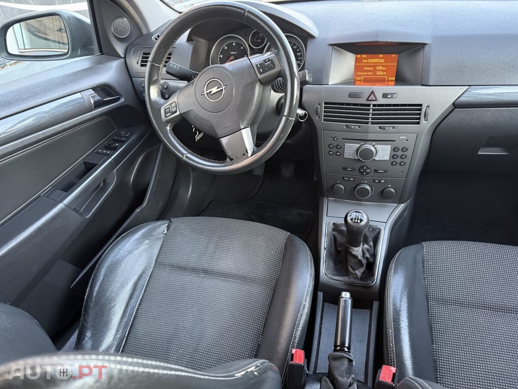Opel Astra 1.7 CDTi Cosmo M5
