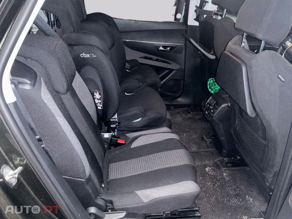 Peugeot 5008 1.2 PureTech Allure