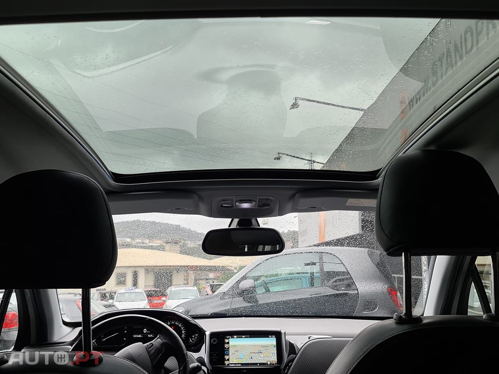 Peugeot 2008 1.6 BlueHDi Allure