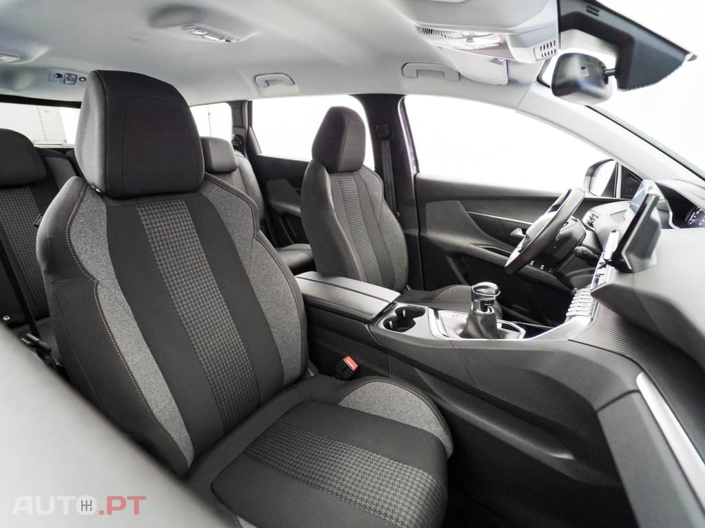 Peugeot 5008 1.5 BlueHDi Active Pack
