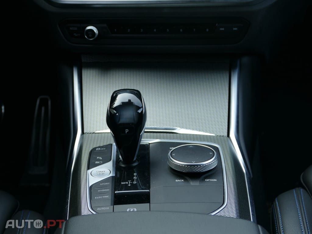BMW 330 e Touring Pack M Auto