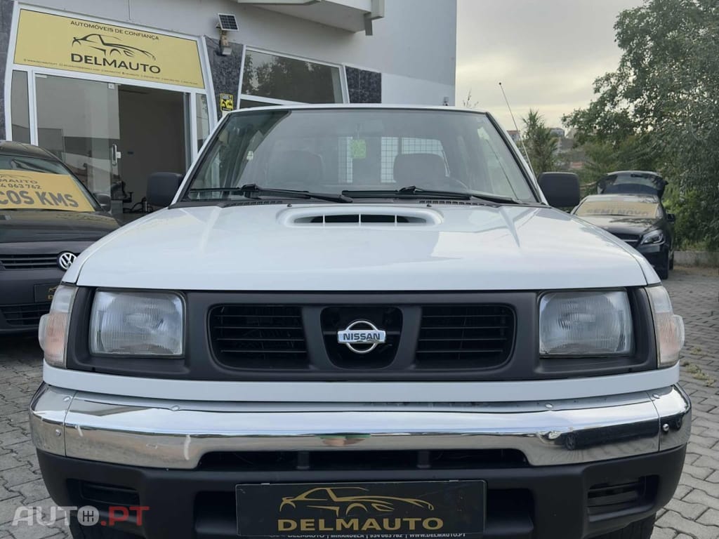 Nissan Pick Up 2.5 TD D22 CD 4X4
