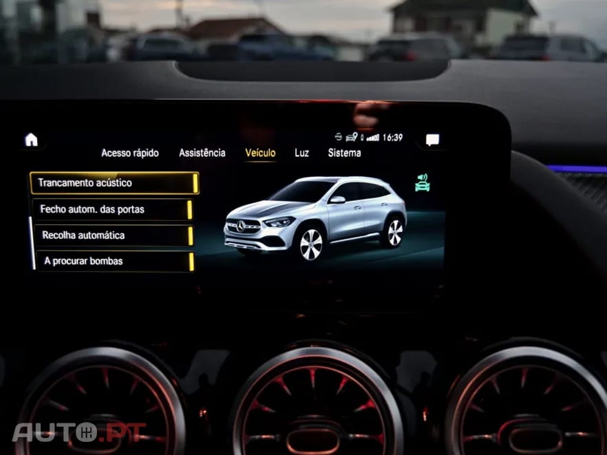 Mercedes-Benz GLA 250 e AMG Line