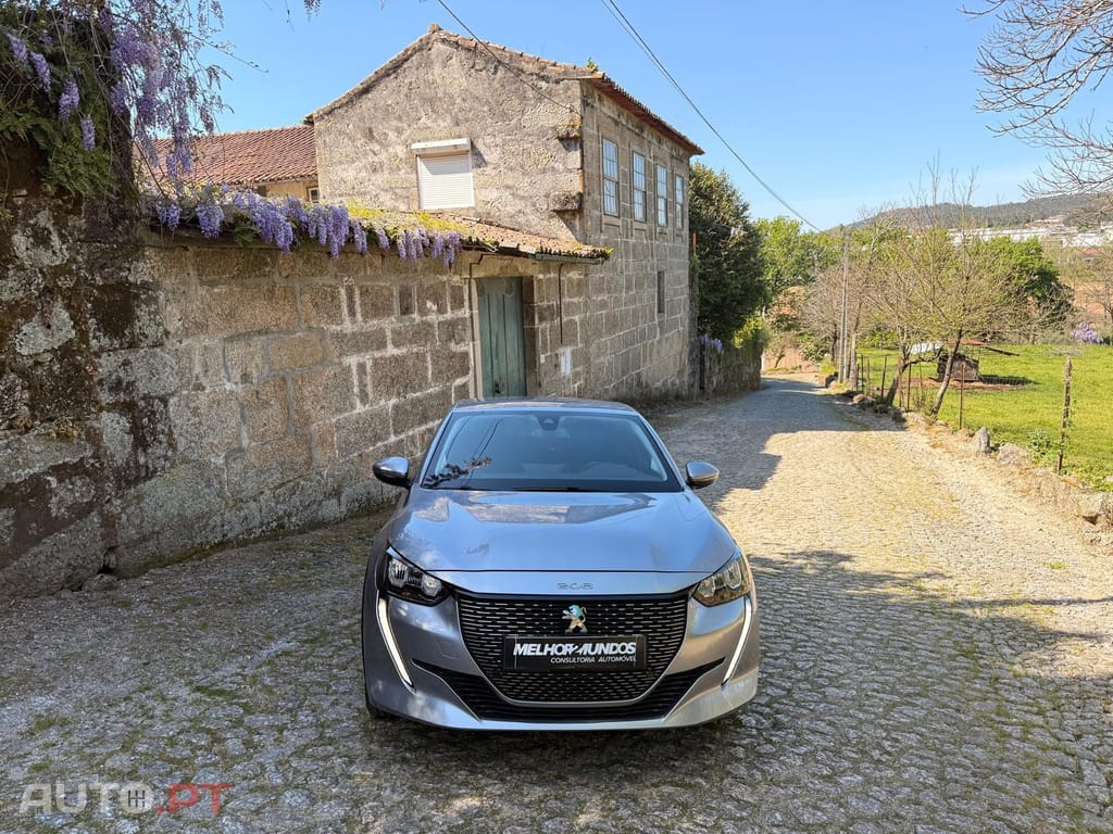 Peugeot E-208 50 kWh Allure