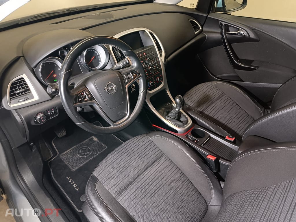 Opel Astra Sports Tourer 1.6 CDTI EXECUTIVE
