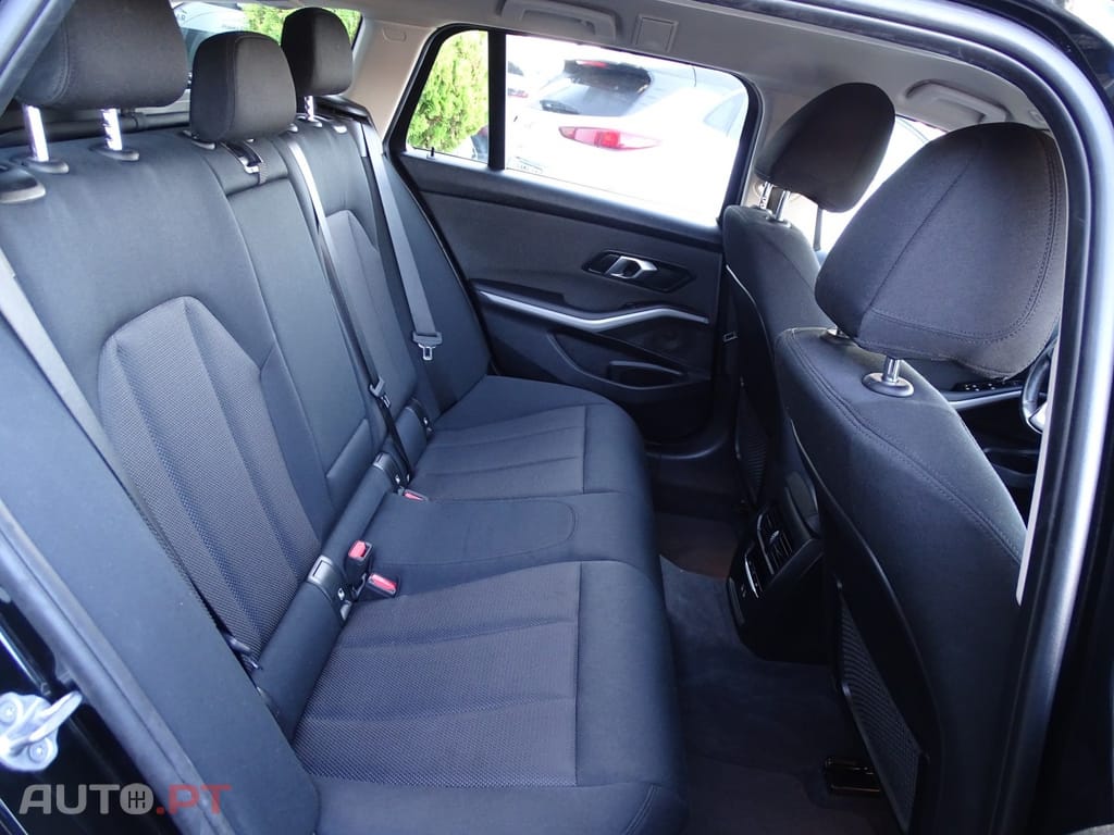 BMW 318 d Touring Aut. Advantage