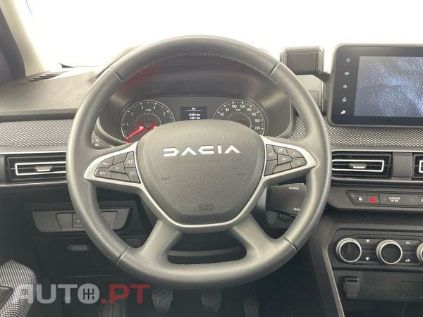 Dacia Sandero ECO-G 100 Bi-Fuel Journey