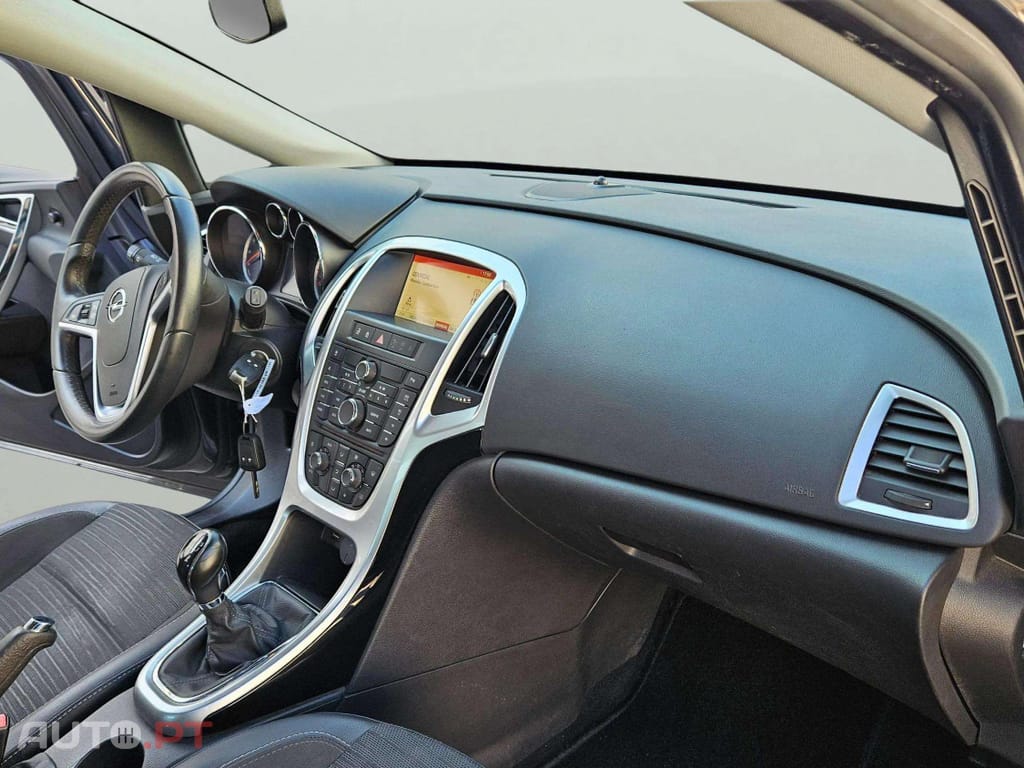 Opel Astra 1.6 150 anos