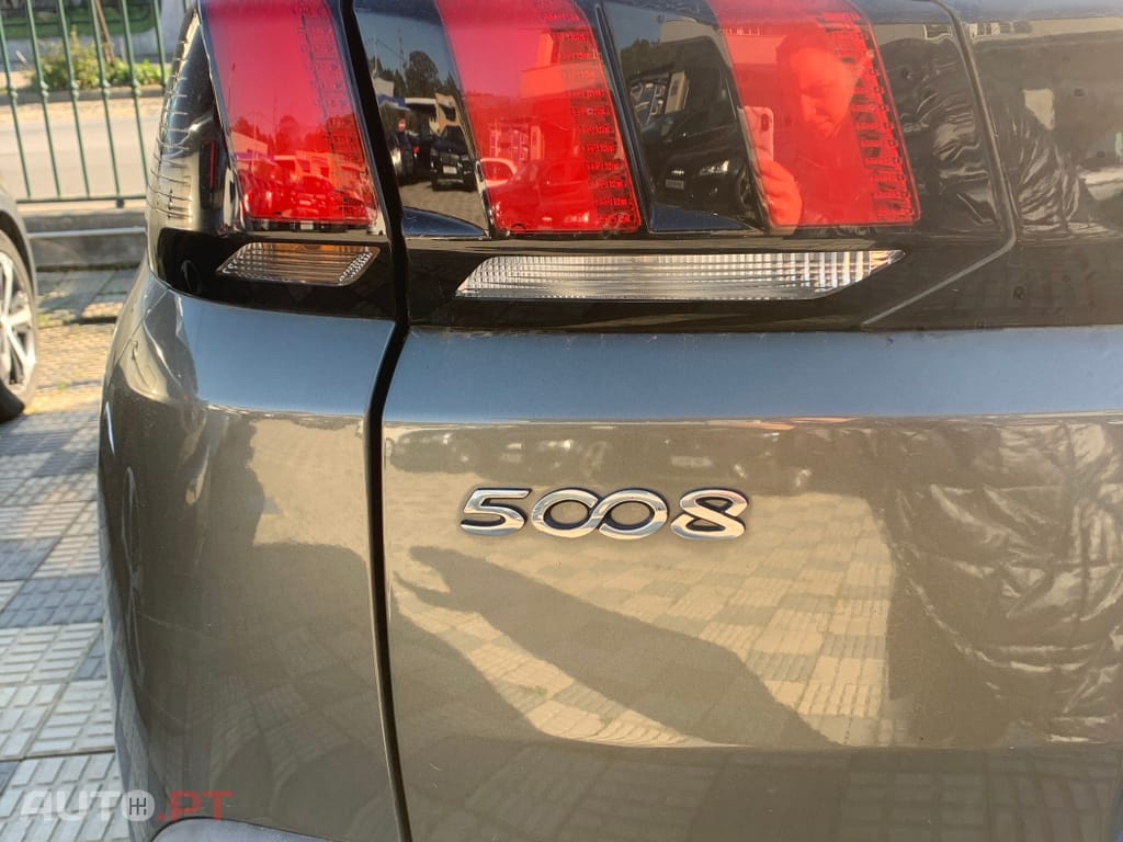 Peugeot 5008 1.5 BlueHDi Active Pack