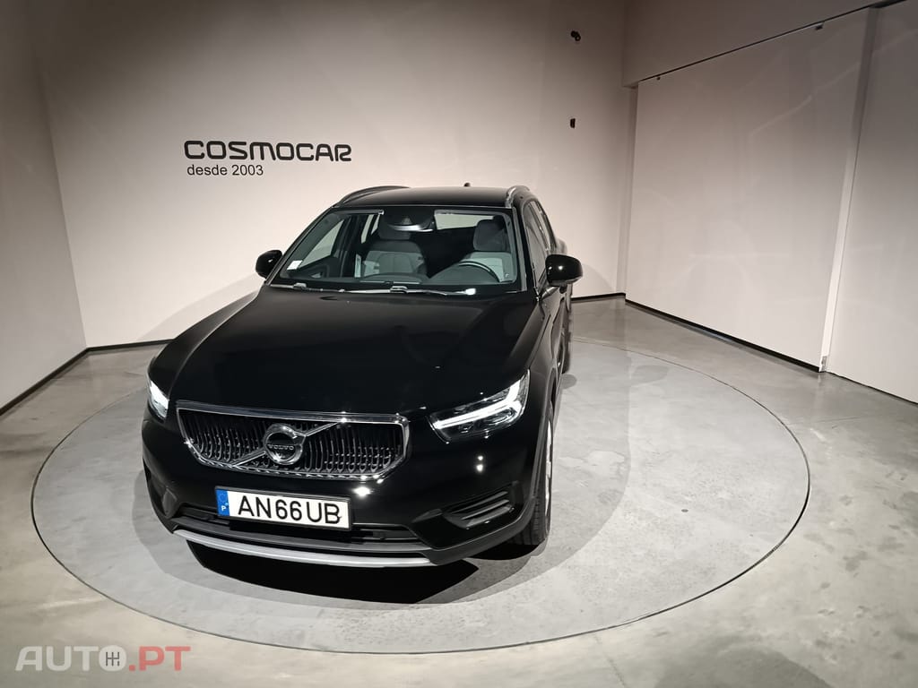 Volvo XC40 1.5 T2 Momentum Aut.