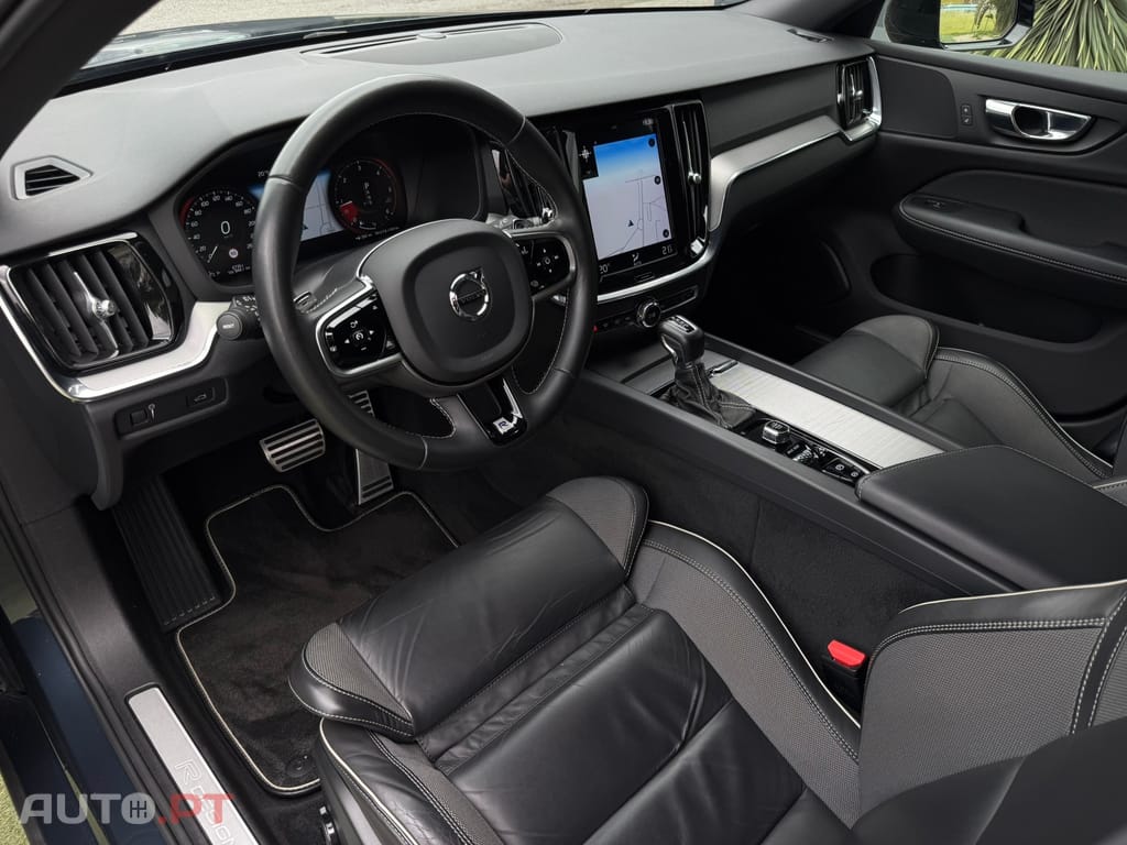 Volvo V60 2.0 D3 R-Design Geartronic