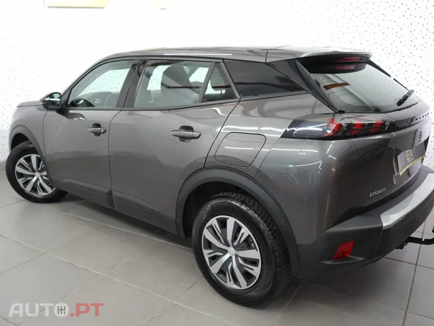 Peugeot 2008 PureTech 100 Style