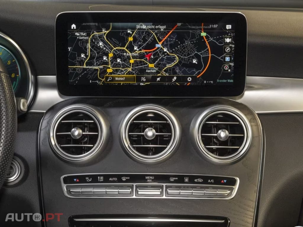 Mercedes-Benz GLC 300 I.V.A DEDUTIVEL de 4M AMG
