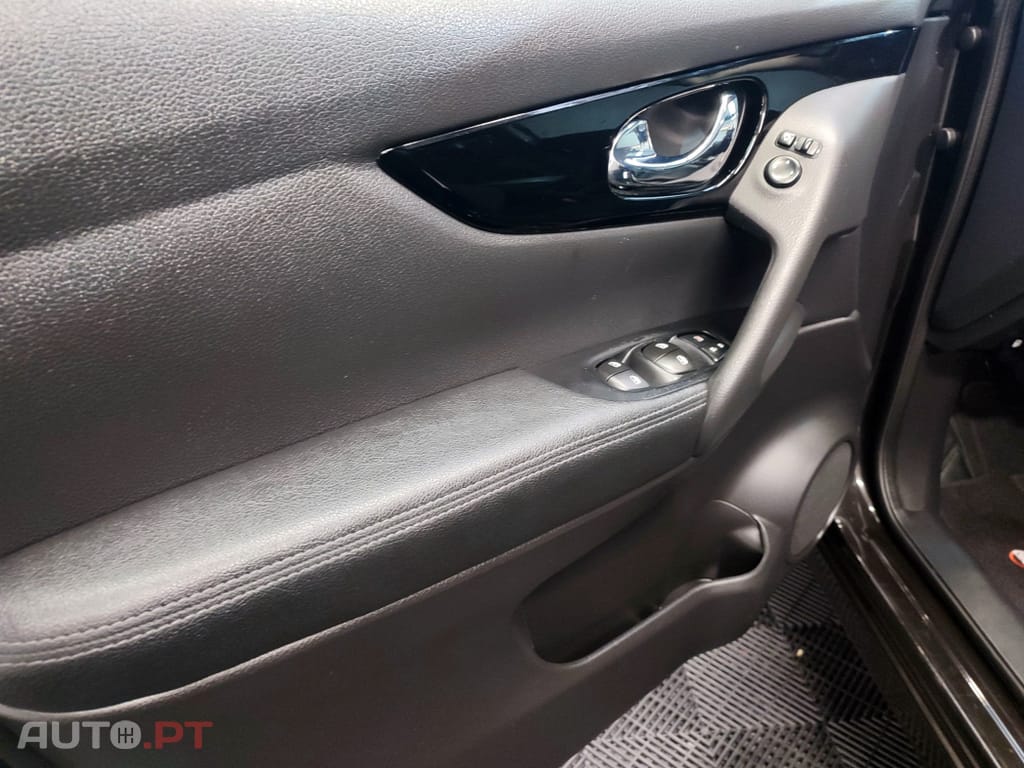 Nissan Qashqai 1.5 dCi N-Connecta Led