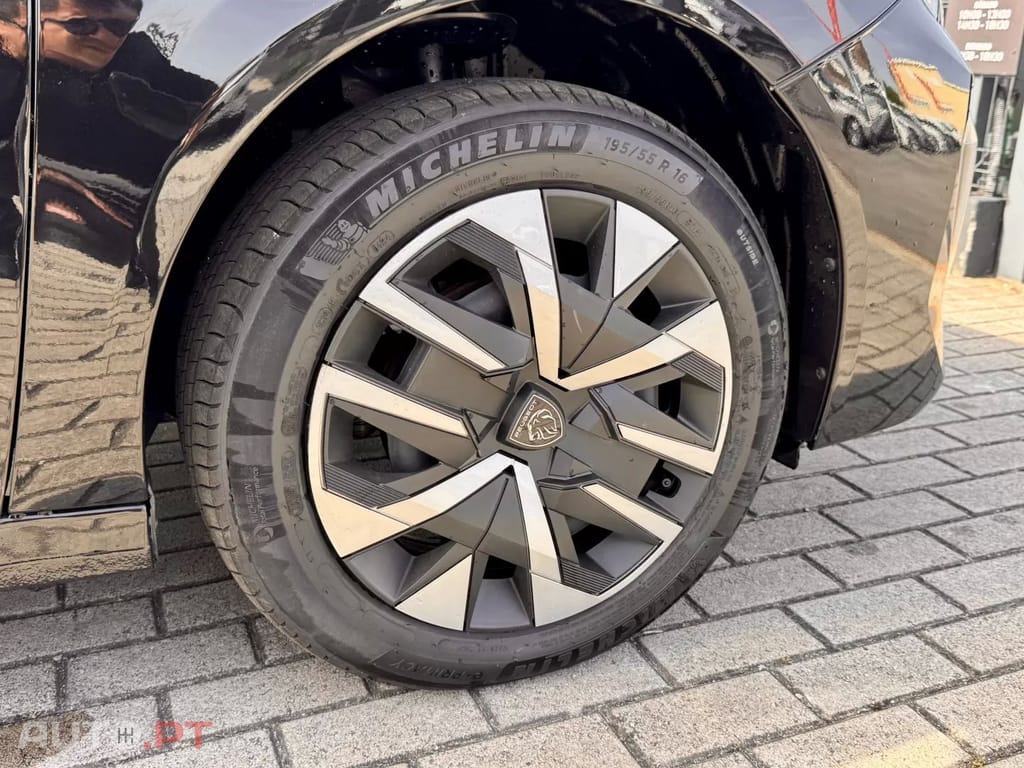 Peugeot 208 1.2 PureTech Active Pack