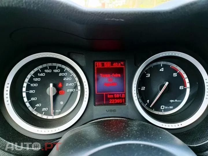 Alfa Romeo 159 Sportwagon 1.9 JTDm 16V Sportiva
