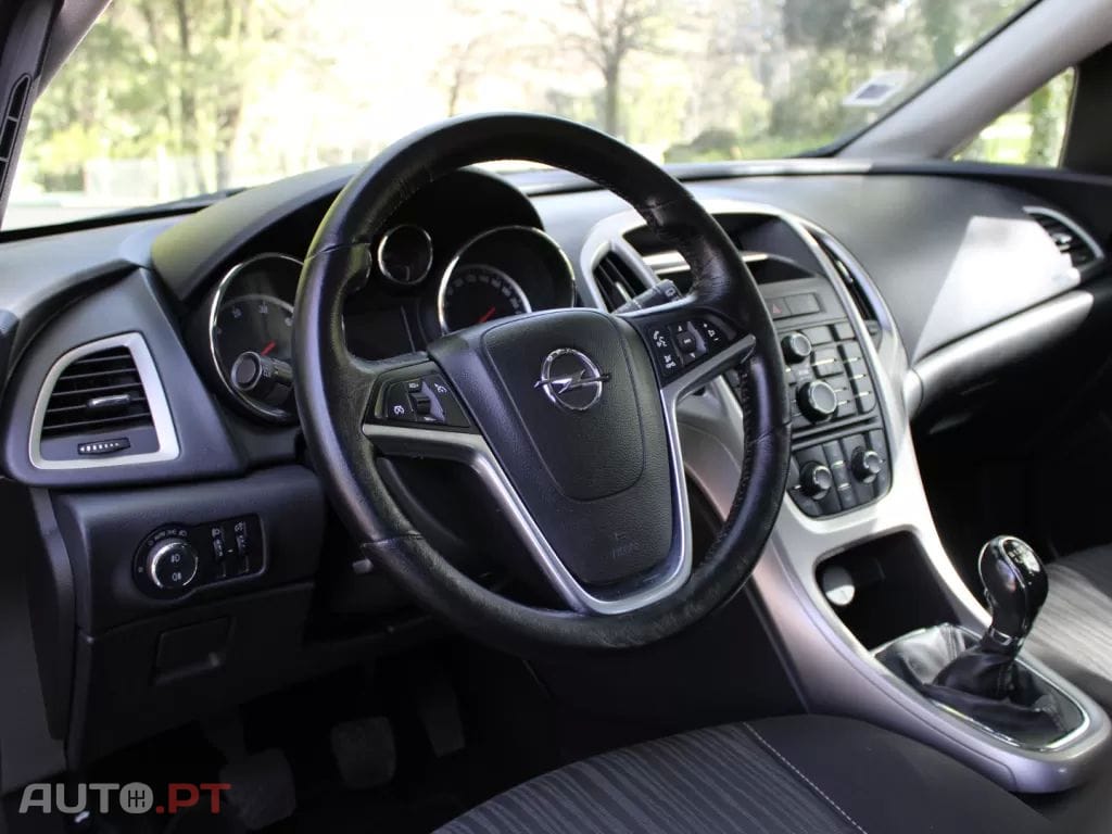 Opel Astra 1.3 CDTi Enjoy S/S J16