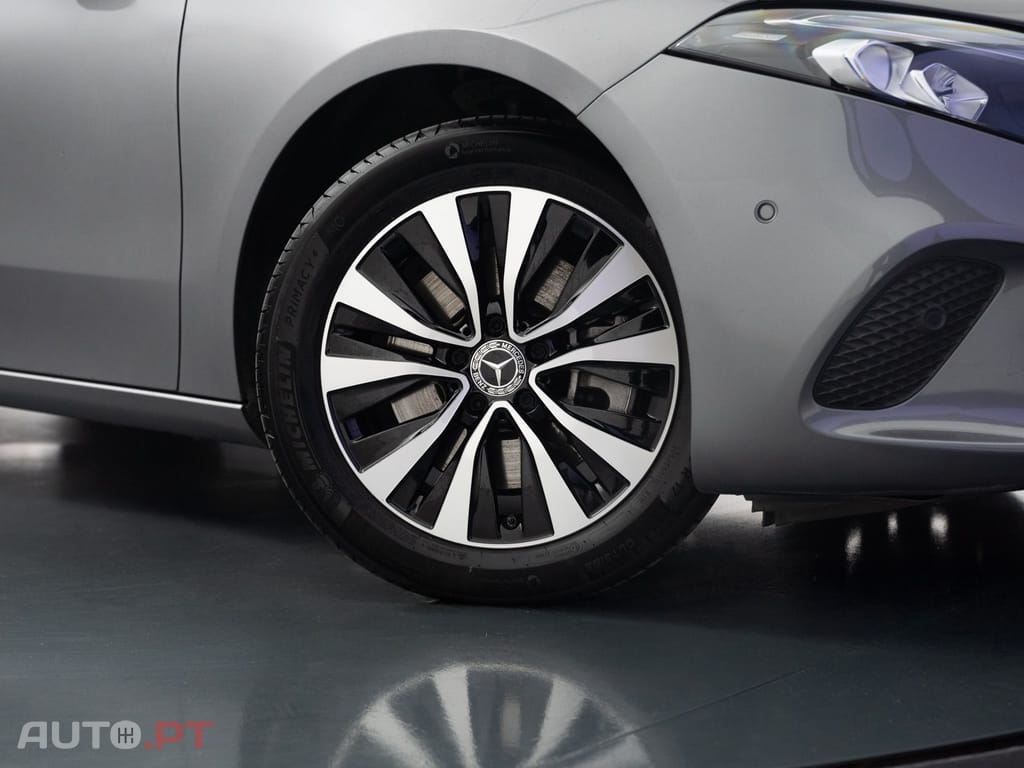 Mercedes-Benz A 250 e Style Plus