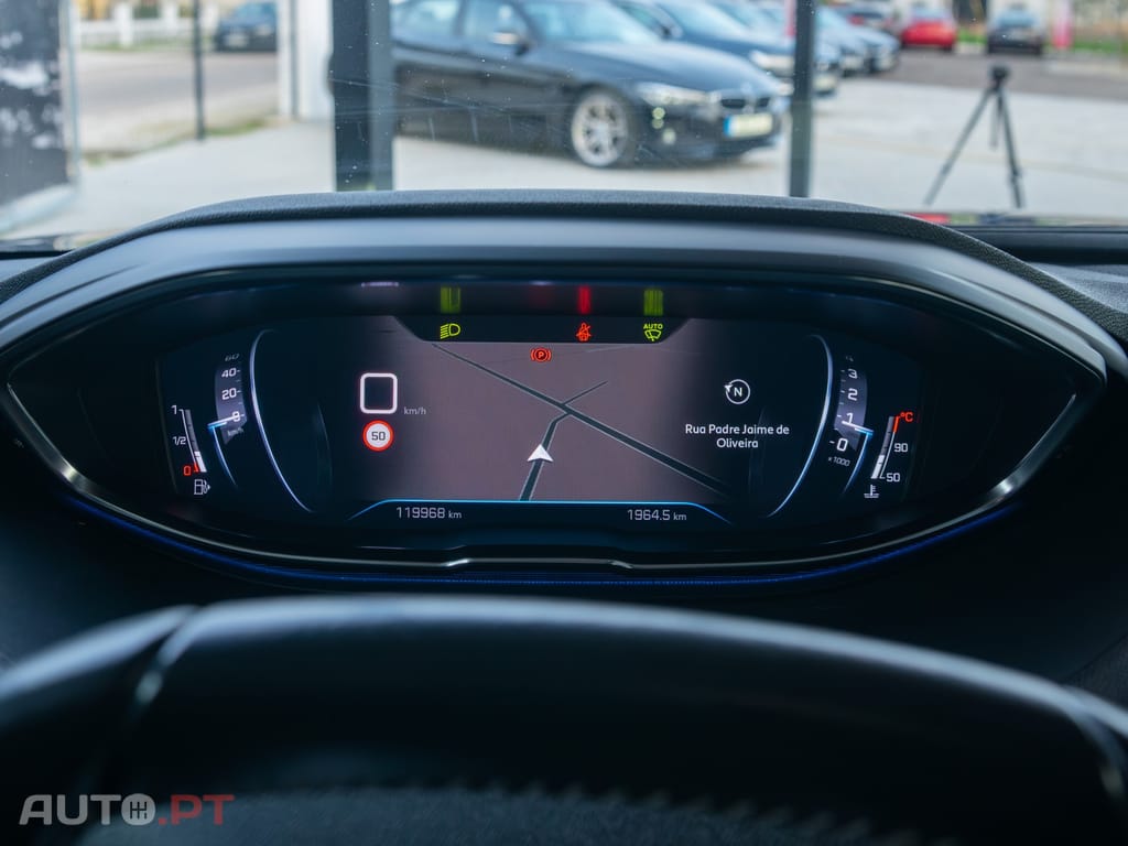 Peugeot 3008 1.5 BlueHDi Active Pack
