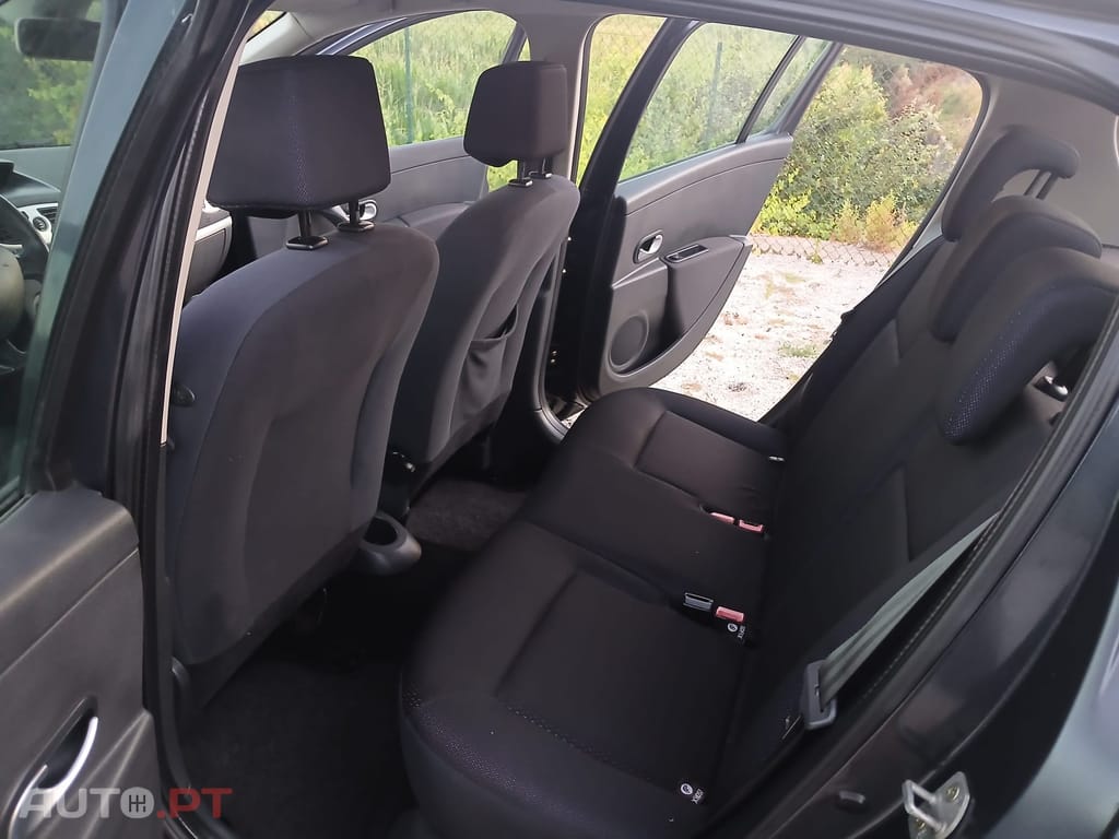 Renault Clio 1.2 Poucos Kms