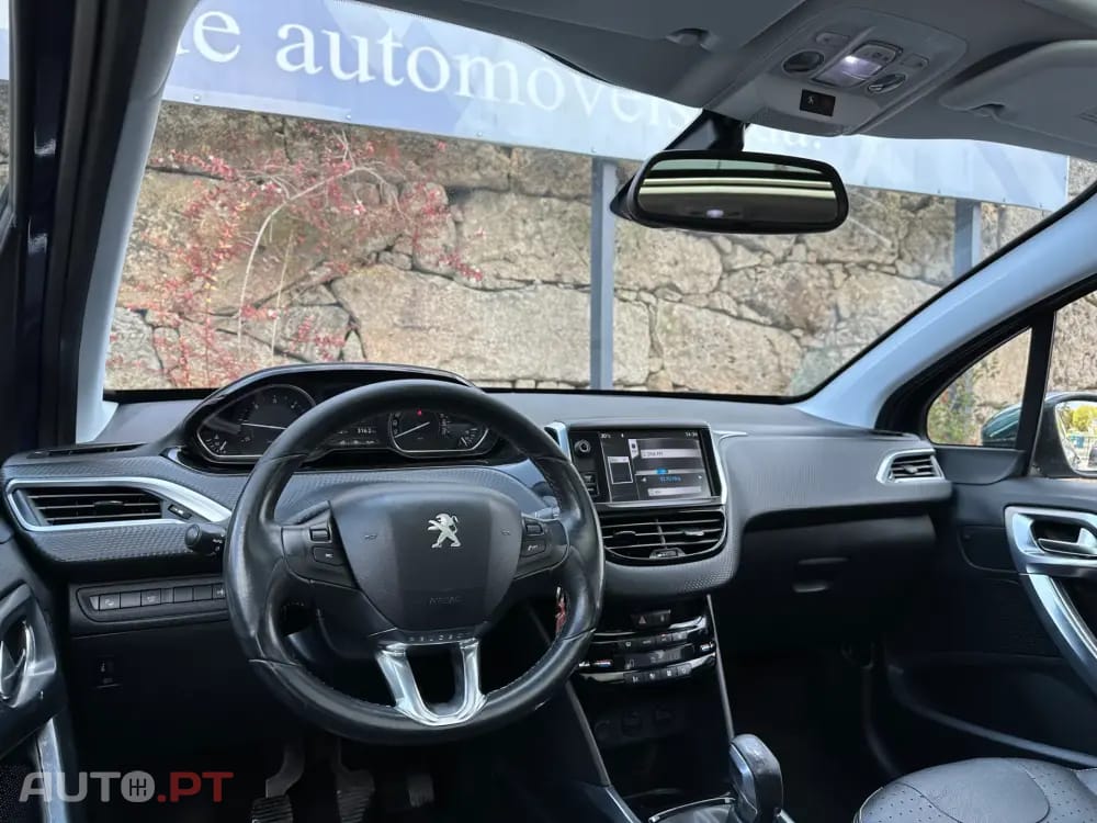 Peugeot 2008 1.6 e-HDi Allure