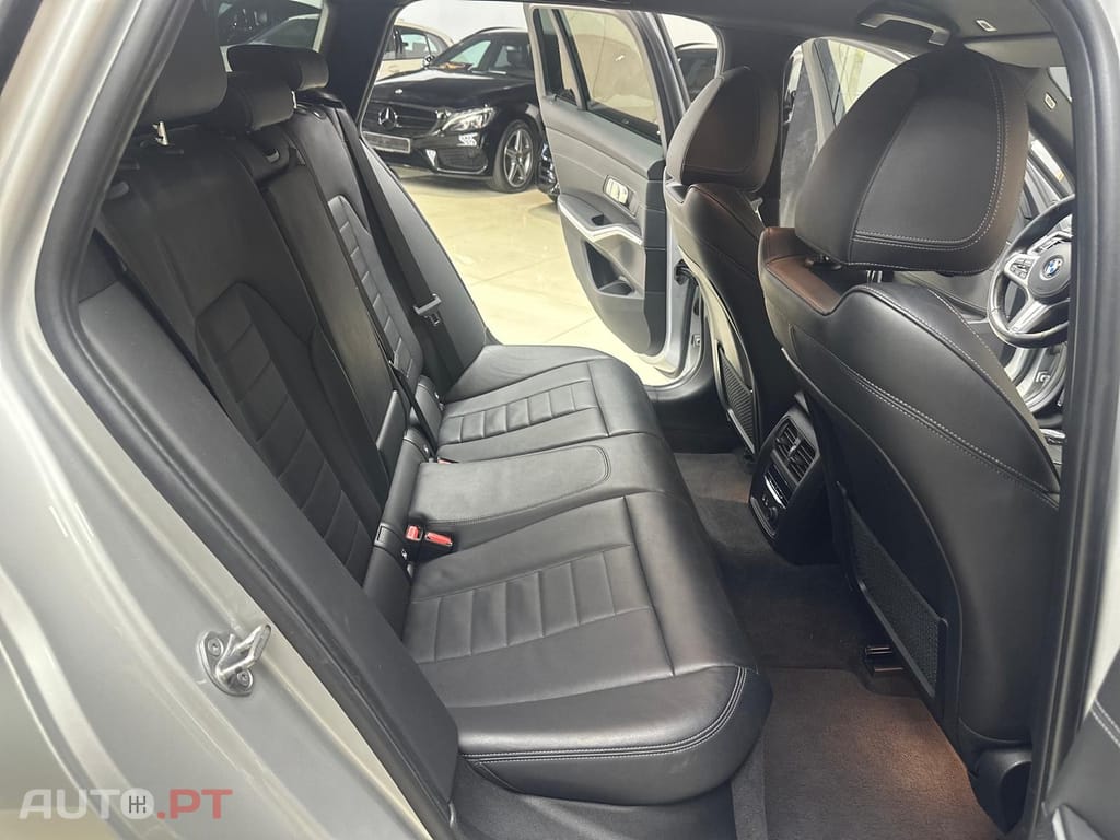 BMW 320 d Pack M Auto
