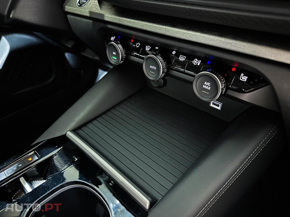 Citroen C5 X 1.6 Hybrid Feel Pack e-EAT8