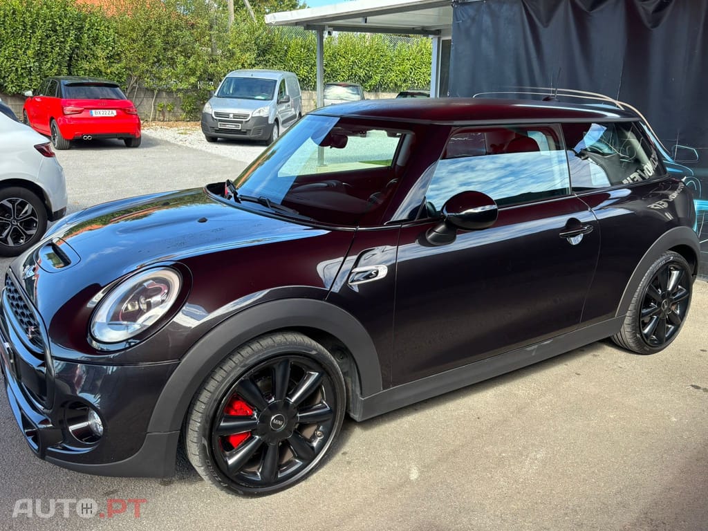 MINI Cooper S Auto Desportiva