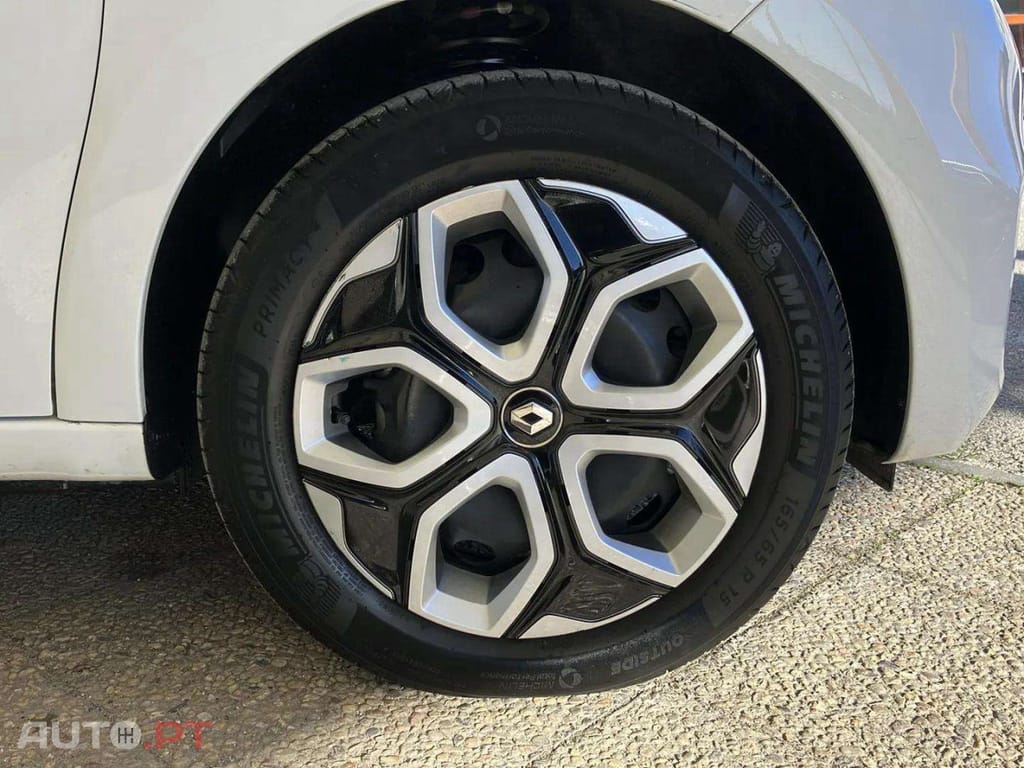 Renault Twingo Z.E. 22 Zen