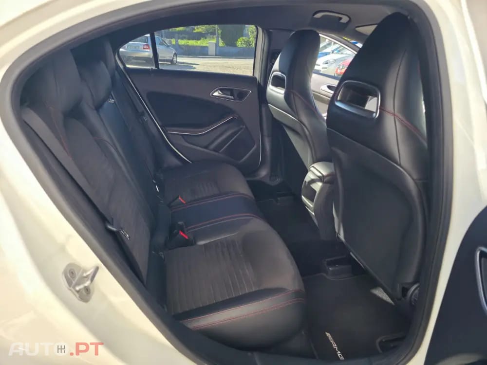 Mercedes-Benz A 180 d AMG Line
