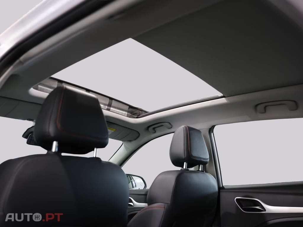 MG ZS EV MAXIMAL LUXURY I.V.A DEDUTIVEL 