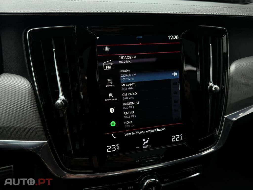 Volvo V90 2.0 T8 PHEV R-Design AWD