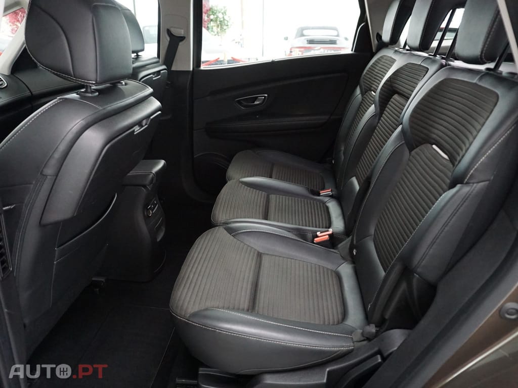 Renault Grand Scénic 1.5 dCi Intens Hybrid Assist SS