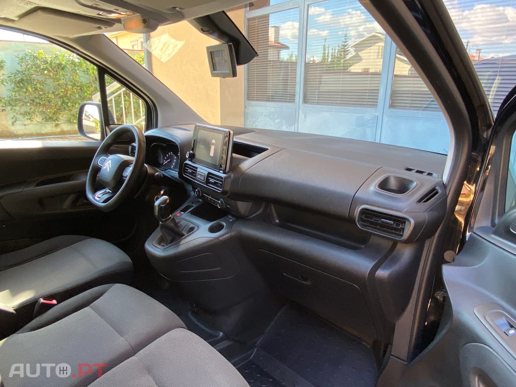 Peugeot Partner 1.6 HDI 100 CV  CarPlay