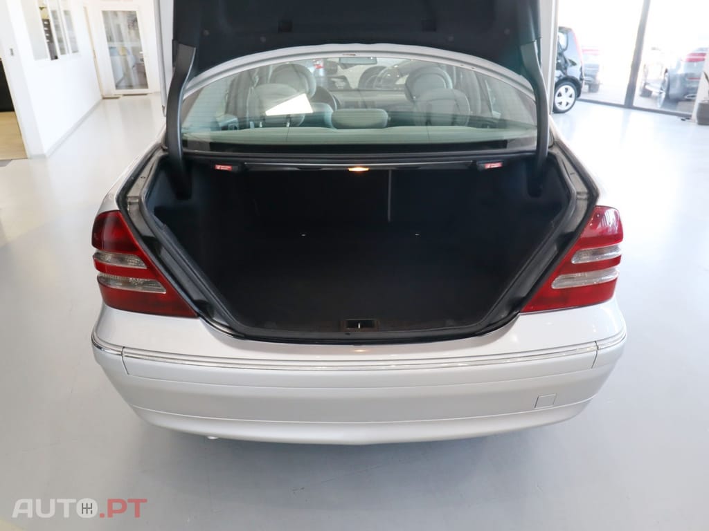 Mercedes-Benz C 220 CDI Elegance