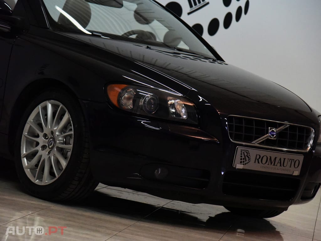 Volvo C70 2.4 D5 Momentum Geartronic