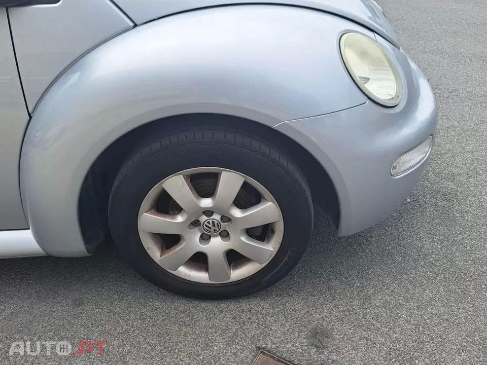 Volkswagen New Beetle Cabriolet 1.9 TDi