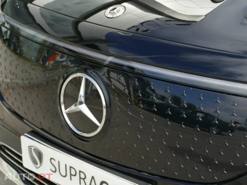 Mercedes-Benz EQB 300 4Matic Progressive