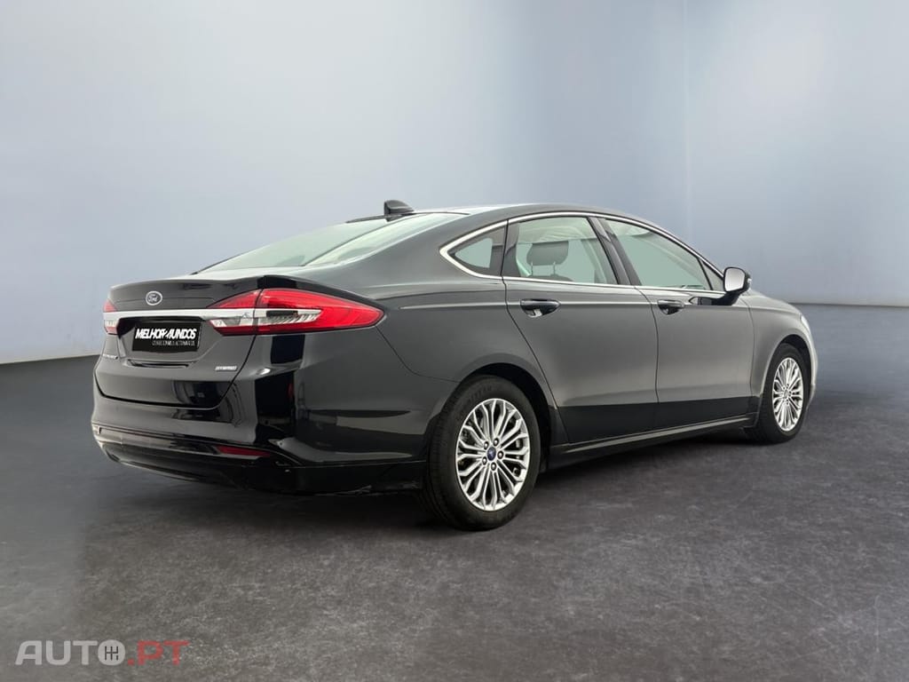Ford Mondeo 2.0 HEV Titanium