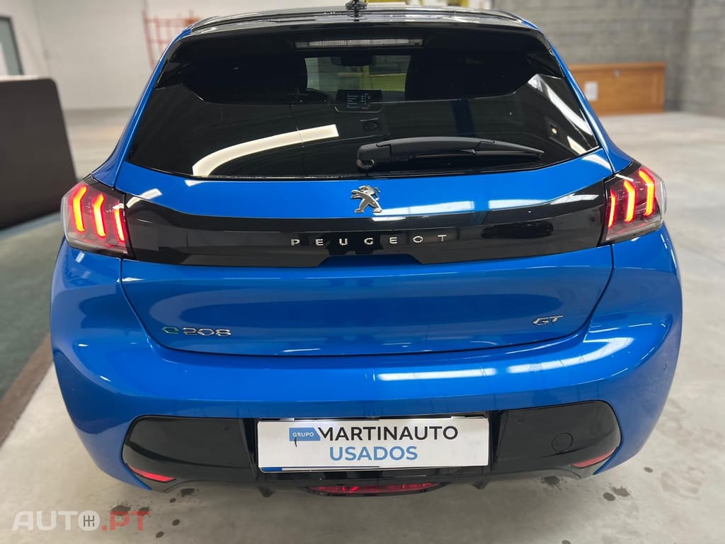 Peugeot E-208 50 kWh GT