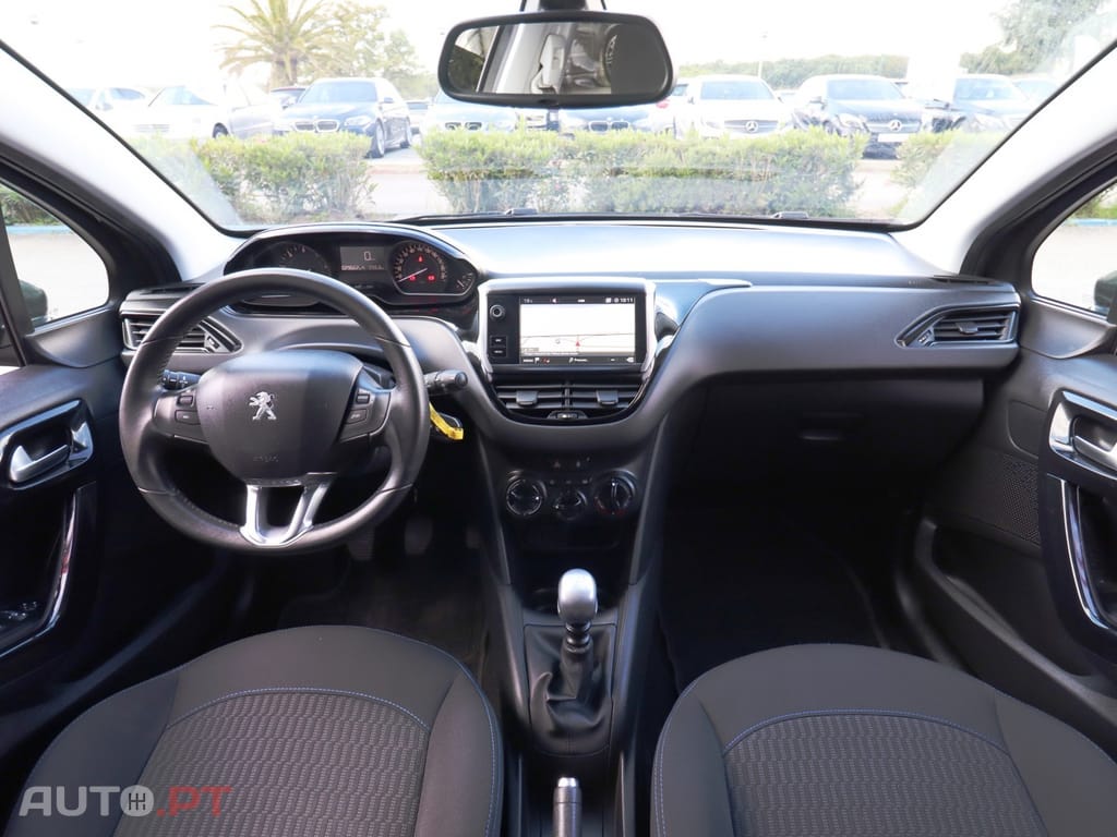 Peugeot 208 1.5 BlueHDi Active