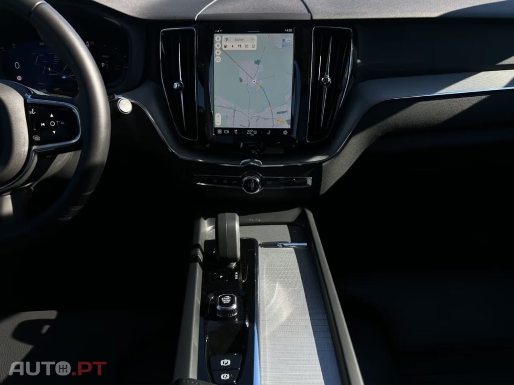 Volvo XC60 T8 Plus  I.V.A DEDUTIVEL
