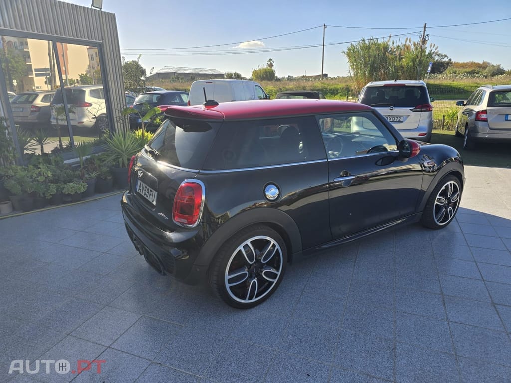 MINI Cooper John Cooper Works Aut.