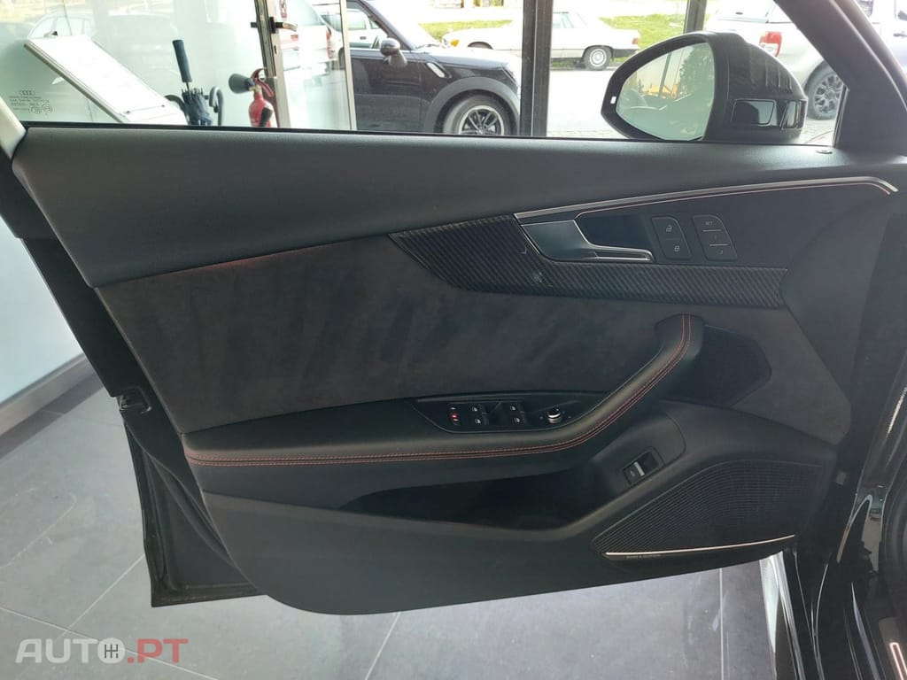 Audi RS4 2.9 TSI quattro Tiptronic