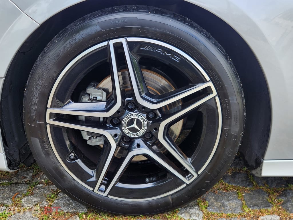 Mercedes-Benz A 180 d AMG Line