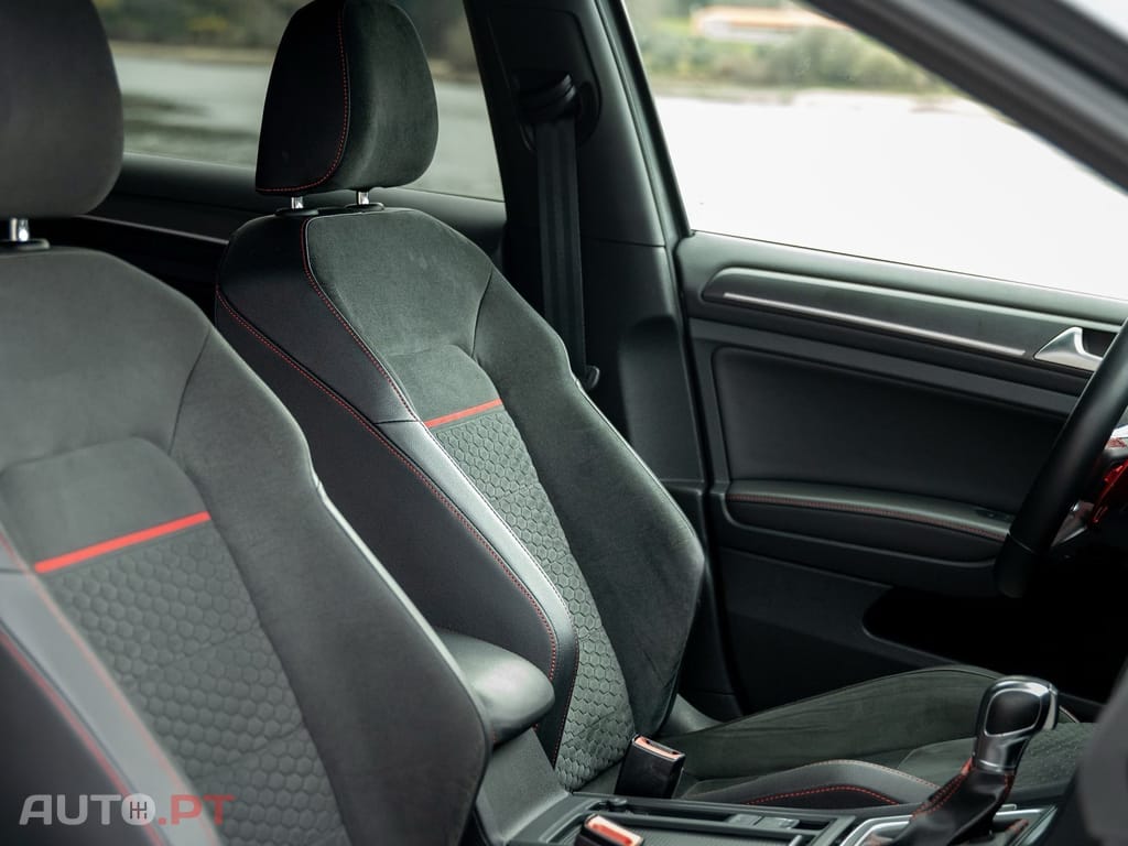 Volkswagen Golf 2.0 TSi GTi Performance