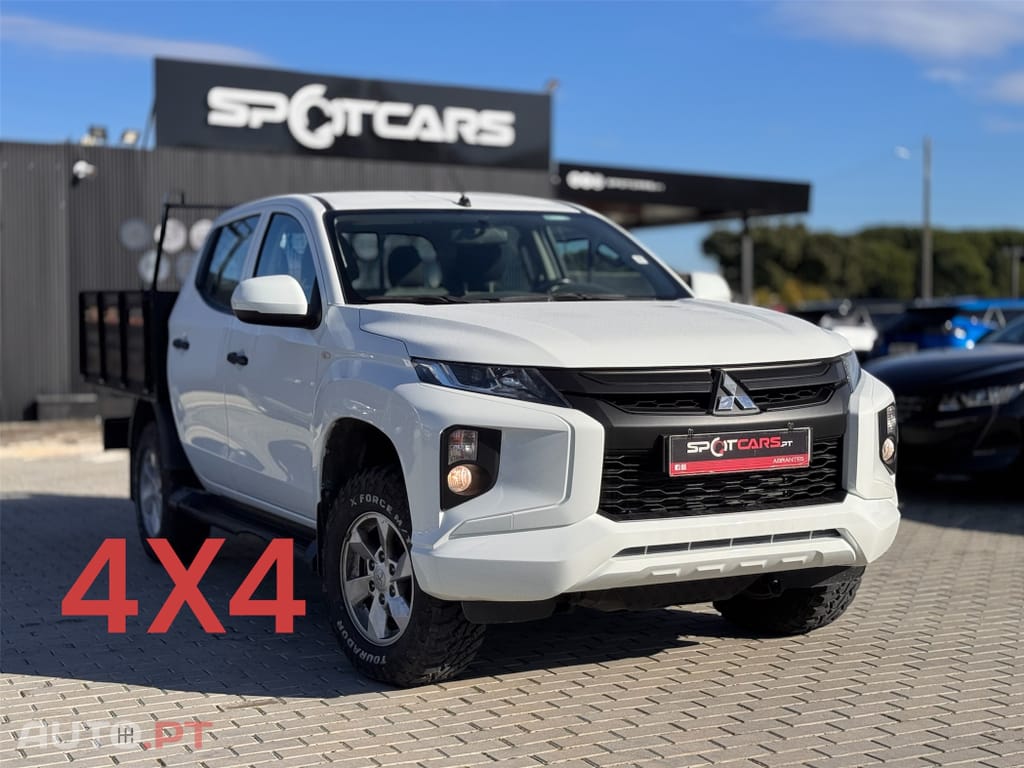 Mitsubishi L200 2.3 DI-D CD Invite 4WD