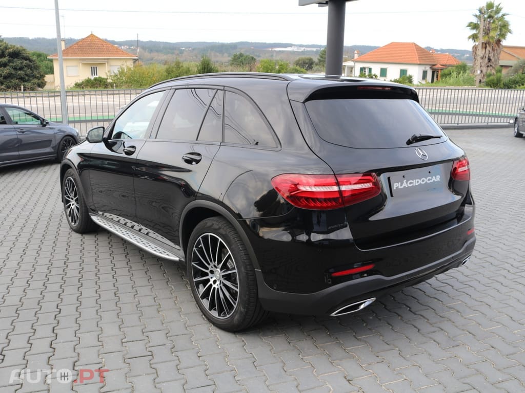 Mercedes-Benz GLC 220 D 4 Matic AMG Pack Night