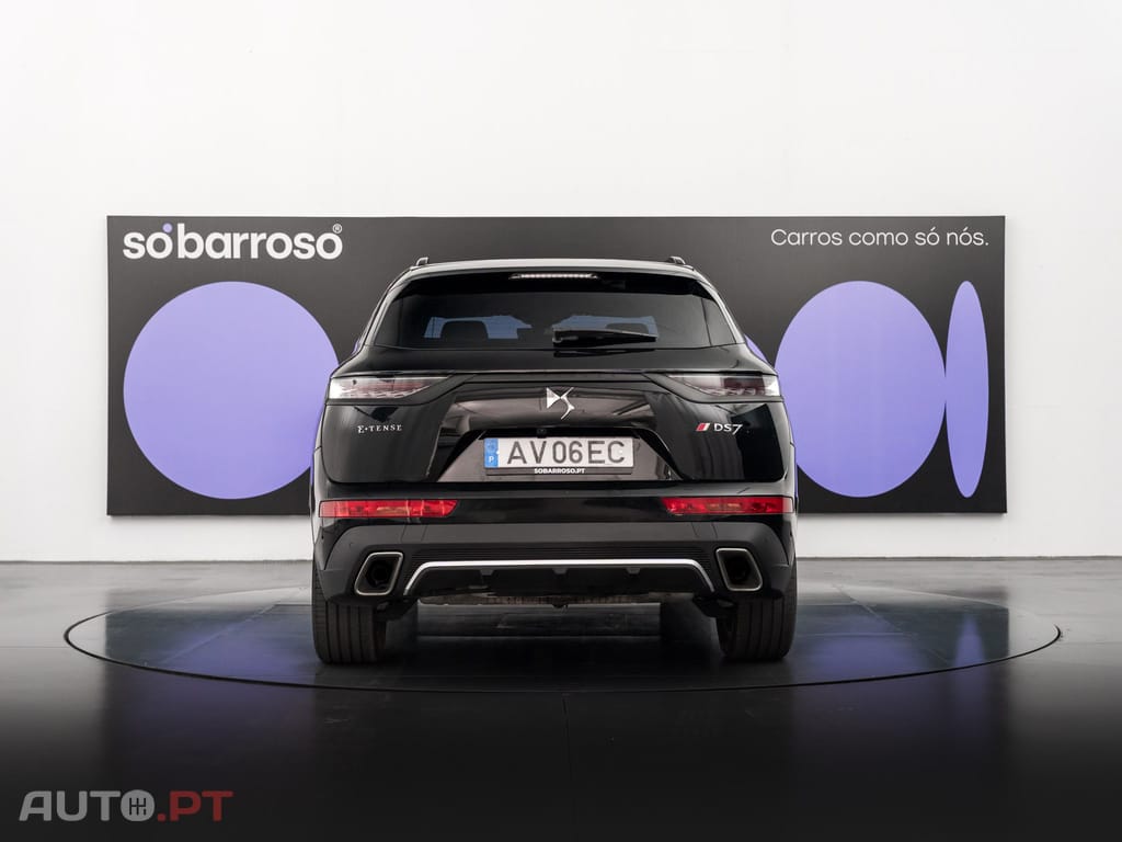 DS DS7 Crossback E-Tense Performance Line EAT8